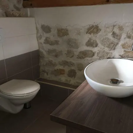 Cvita Ferienhaus Lozovac