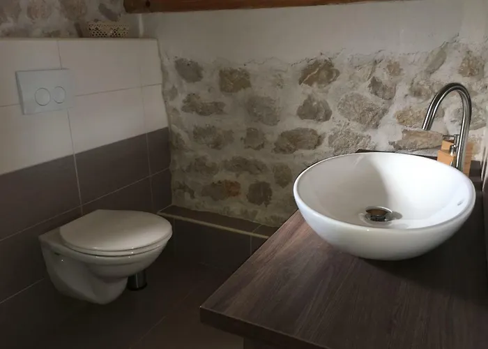 Cvita בית נופש לוזובאק